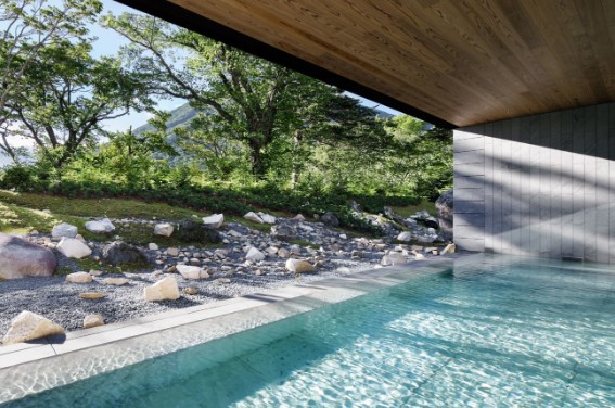 大使になりたいッ!で、けんしげひーが訪れた高級ホテル『ザ・リッツ・カールトン日光』はここ！